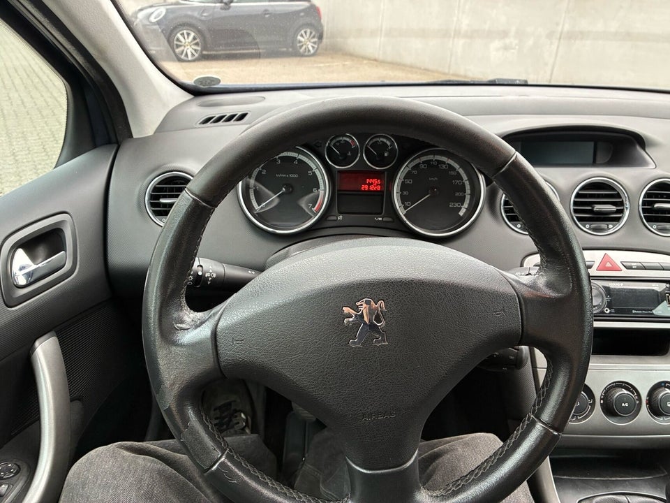 Peugeot 308 1,6 THP 150 Premium 5d