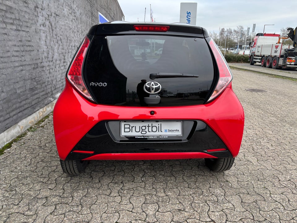 Toyota Aygo 1,0 VVT-i x-cite 5d