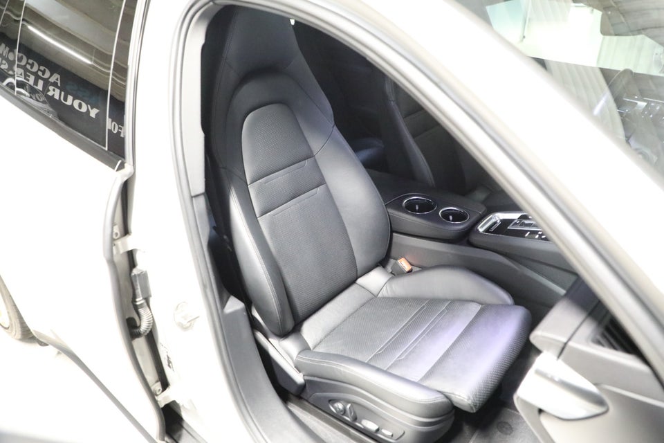 Porsche Panamera 4 2,9 E-Hybrid Sport Turismo PDK 5d