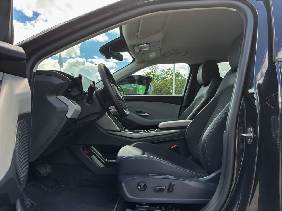 Ford Explorer 77 Select Extended Range 5d