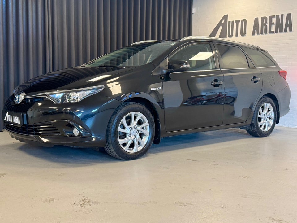 Toyota Auris 1,8 Hybrid H2 Comfort Touring Sports CVT 5d