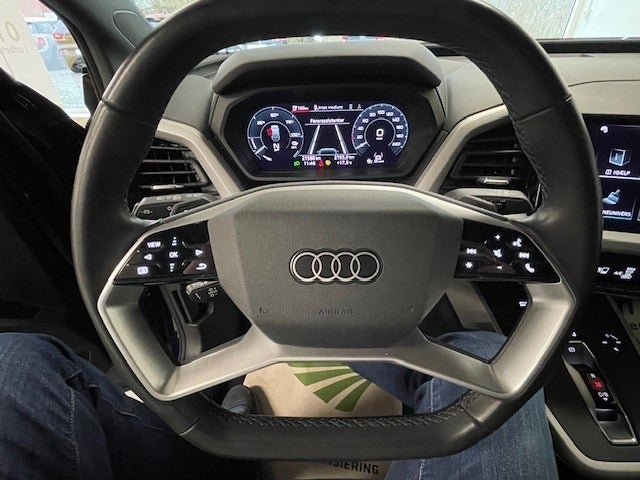 Audi Q4 e-tron 40 Advanced 5d