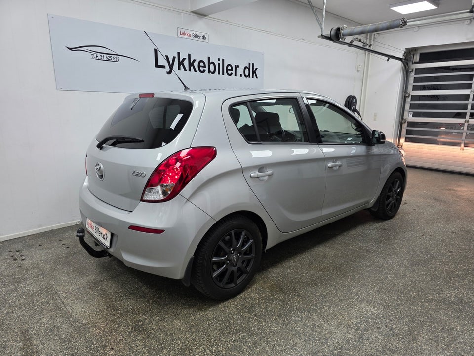 Hyundai i20 1,25 Classic XTR+ 5d