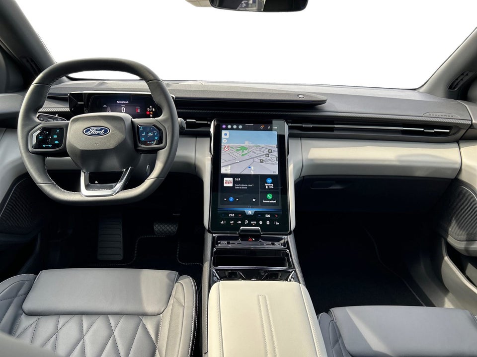 Ford Explorer 82 Premium Extended Range 5d