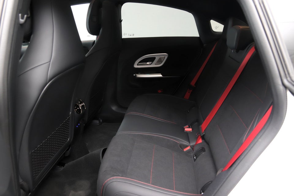 Mercedes CLA250+ EQ AMG Line 4d