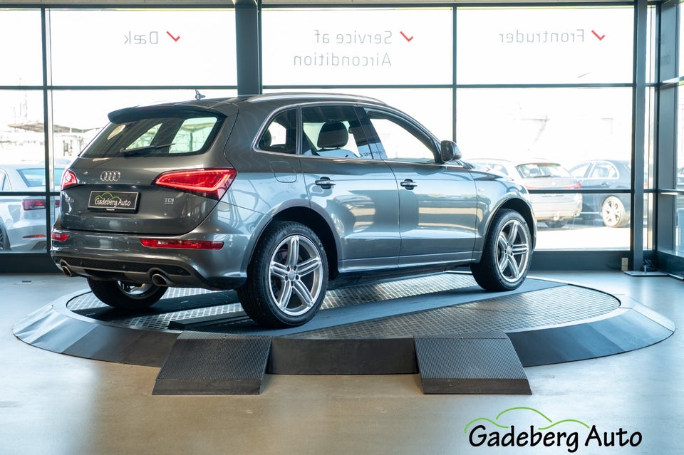 Audi Q5 3,0 TDi 245 S-line quattro S-tr. Van 5d