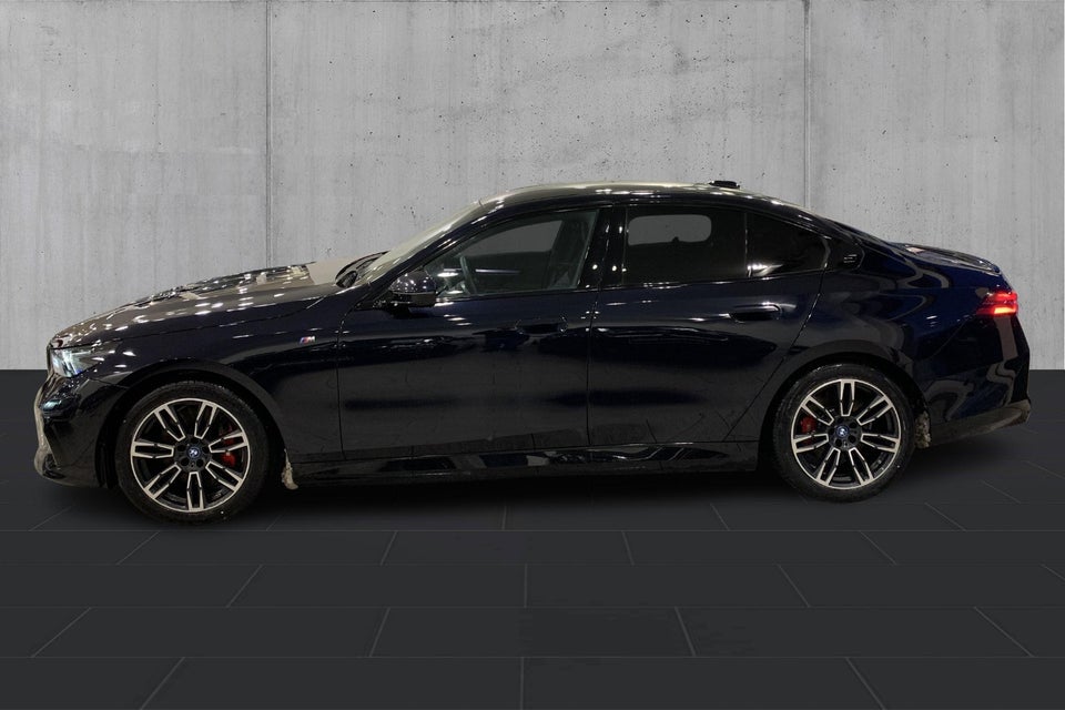 BMW i5 eDrive40 M-Sport Pro 4d