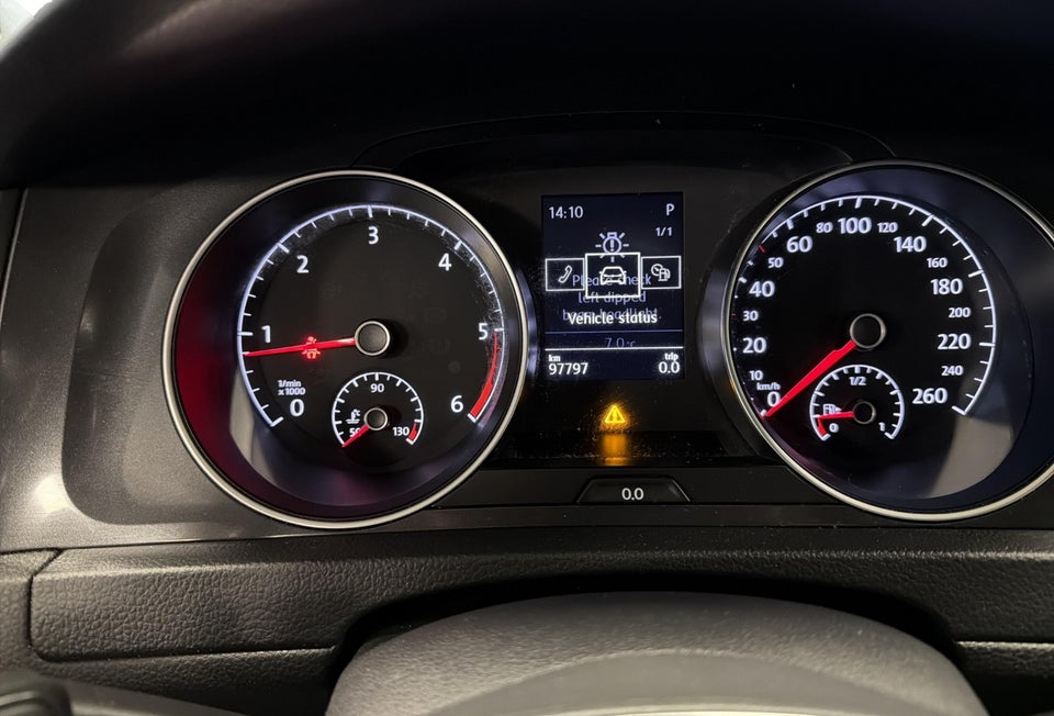 VW Golf VII 1,6 TDi 115 Comfortline Variant 5d