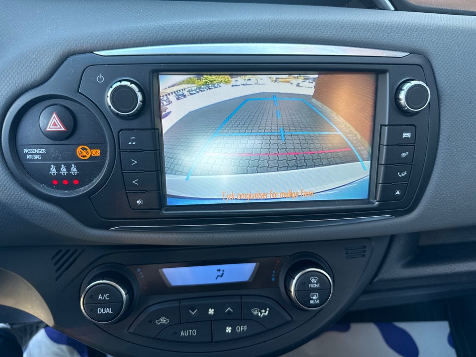 Toyota Yaris 1,5 Hybrid H2 Komfort e-CVT 5d