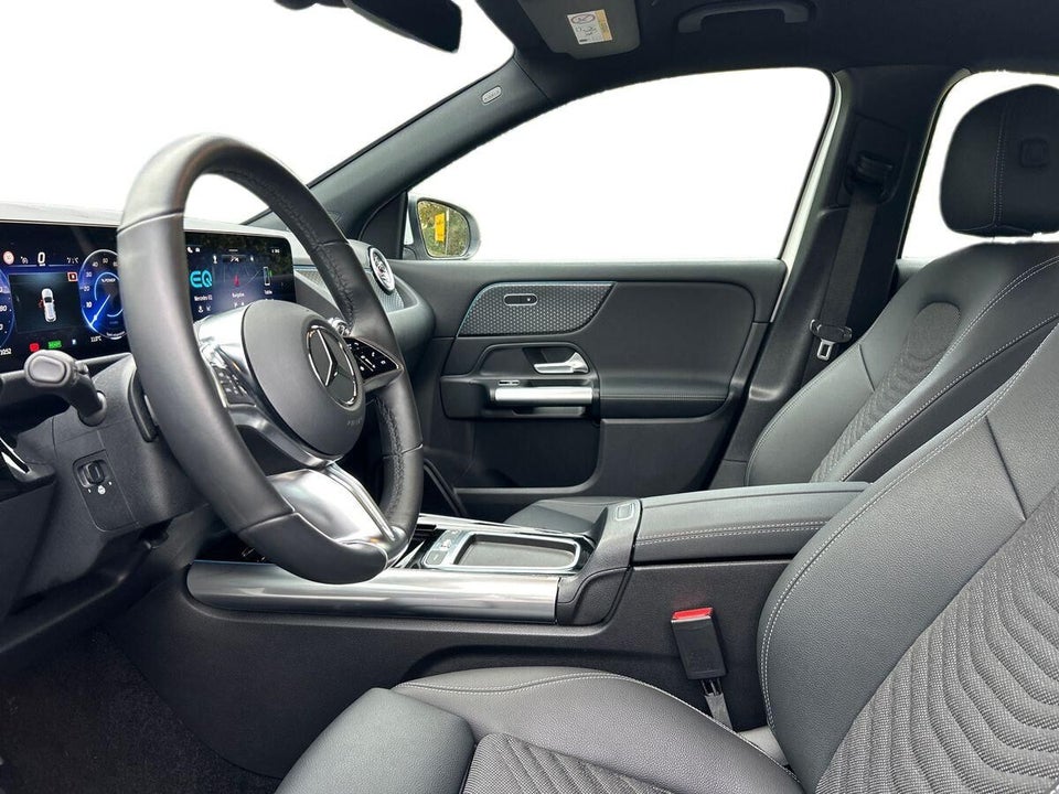 Mercedes EQA250+ Progressive 5d