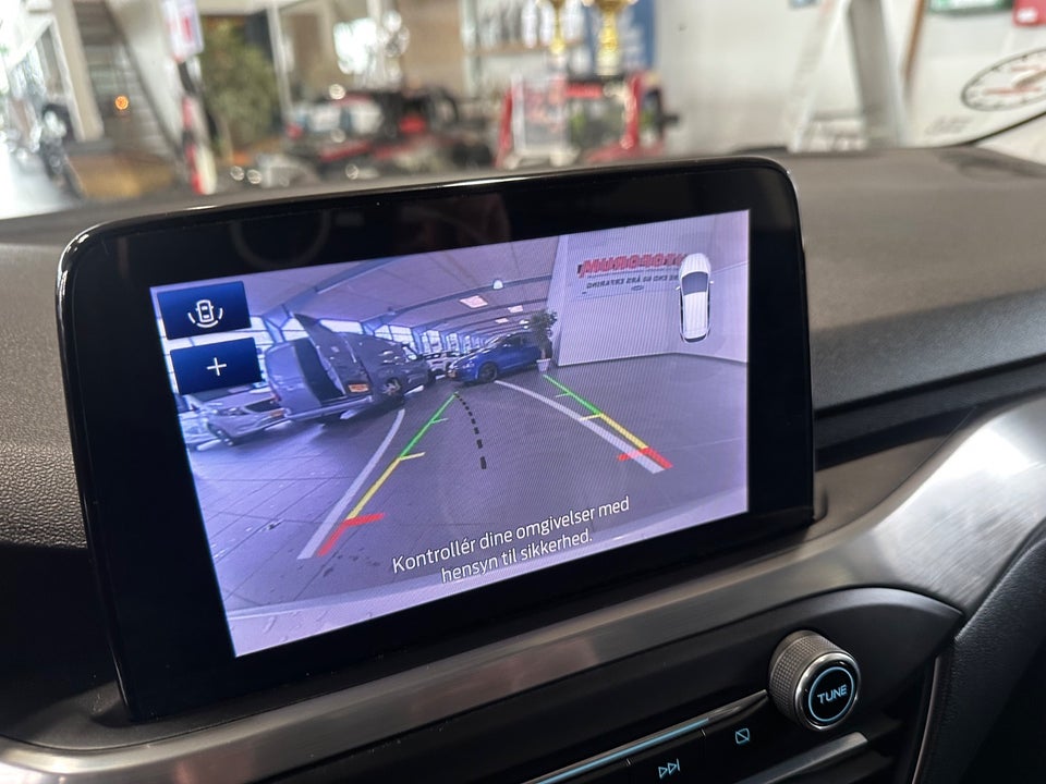 Ford Focus 1,5 EcoBlue Titanium stc. aut. Van 5d