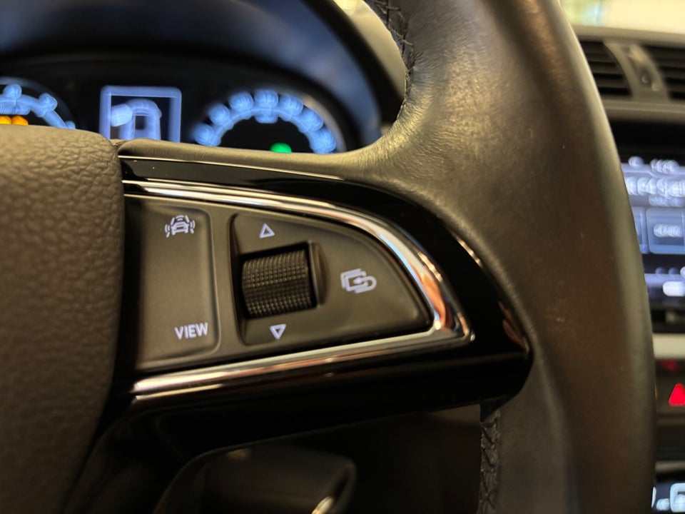 Skoda Fabia 1,0 TSi 110 Ambition Combi DSG 5d