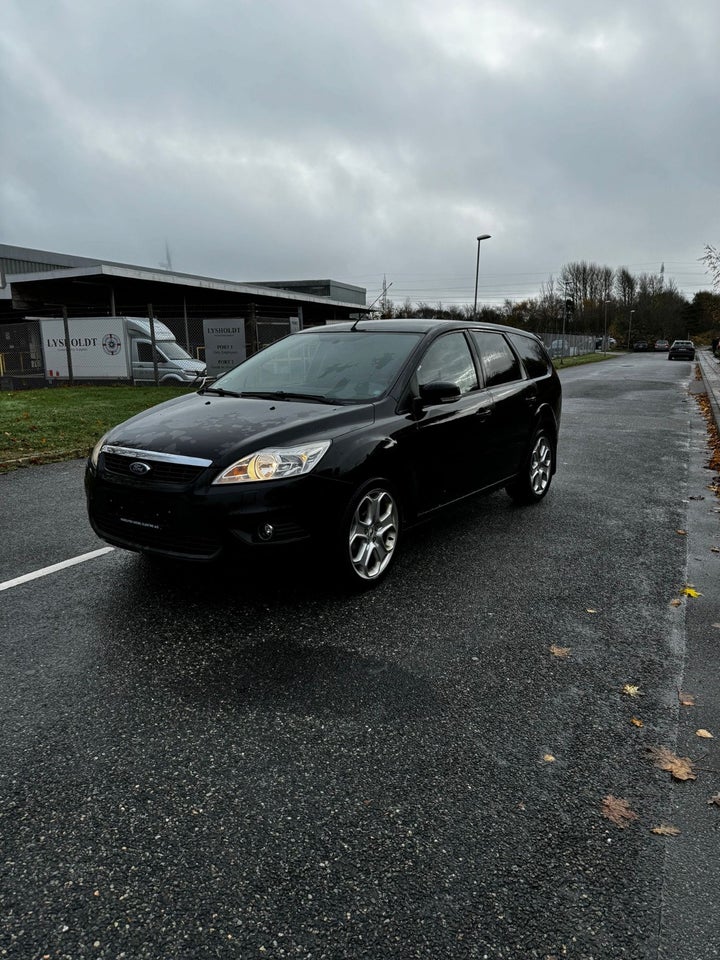 Ford Focus 1,6 TDCi 90 Trend stc. 5d