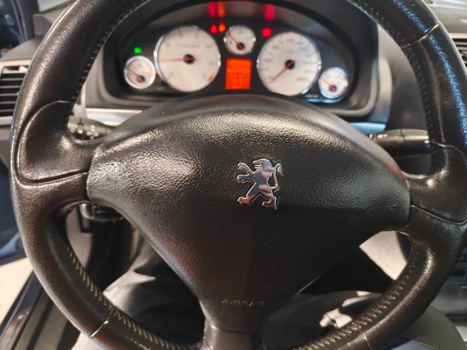 Peugeot 407 2,2 ST 4d