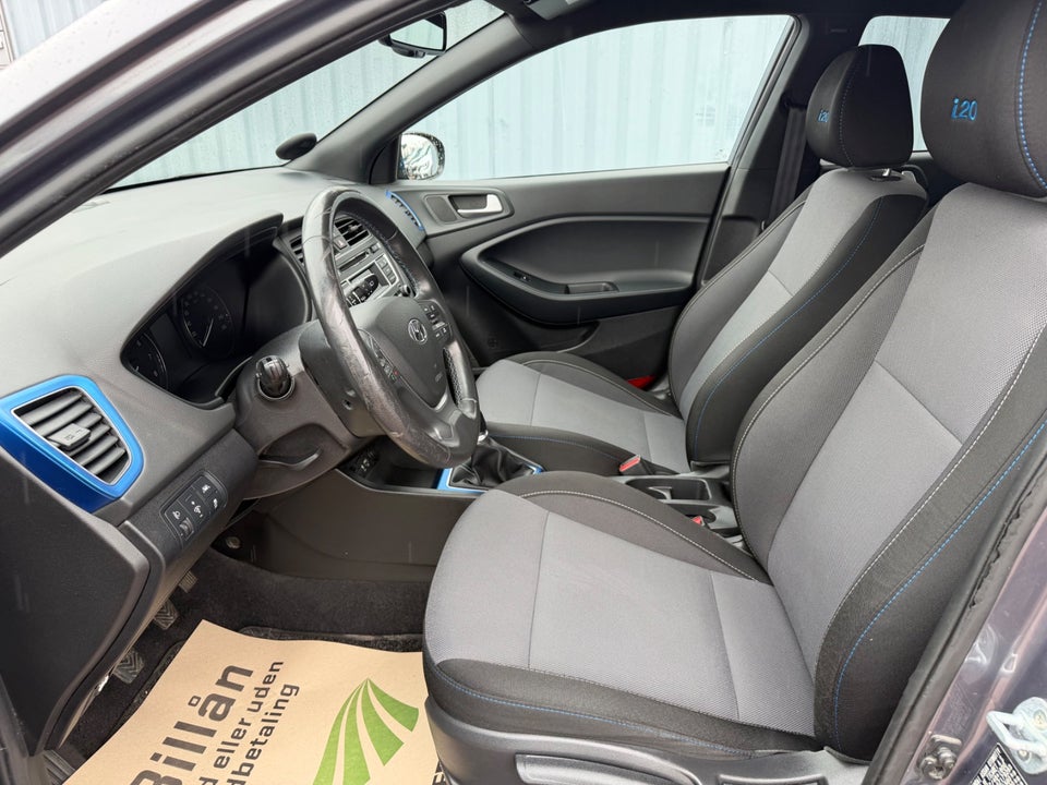 Hyundai i20 1,25 EM-Edition 5d