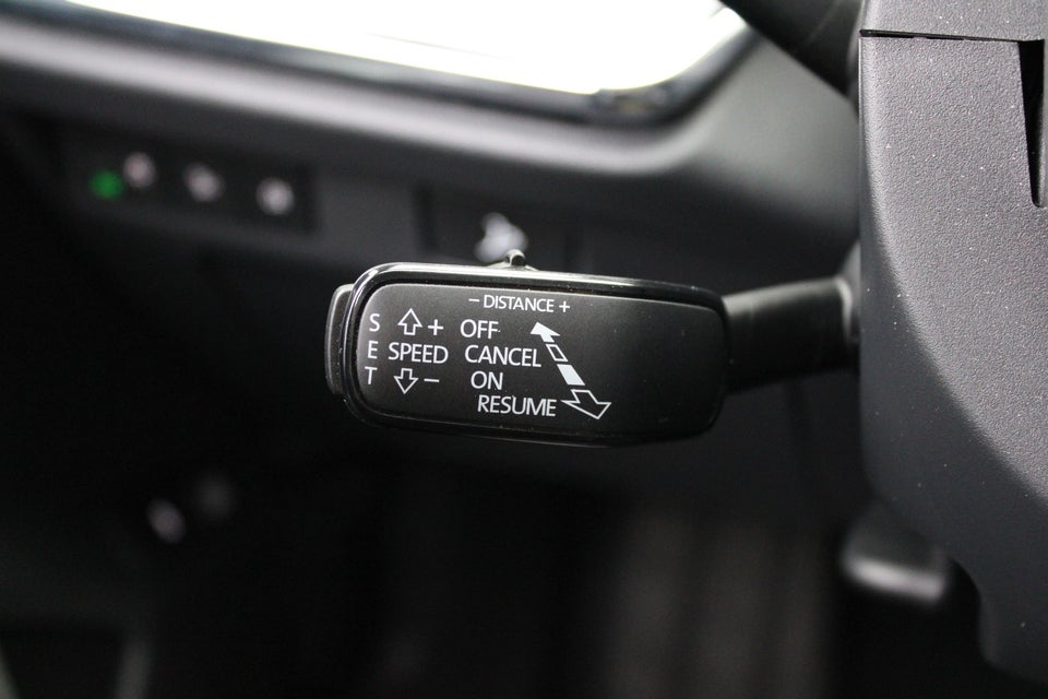 Skoda Enyaq 60 iV Loft 5d