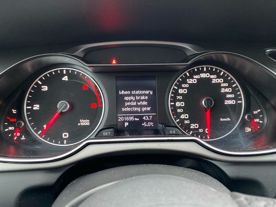 Audi A4 2,0 TDi 143 Multitr. 4d