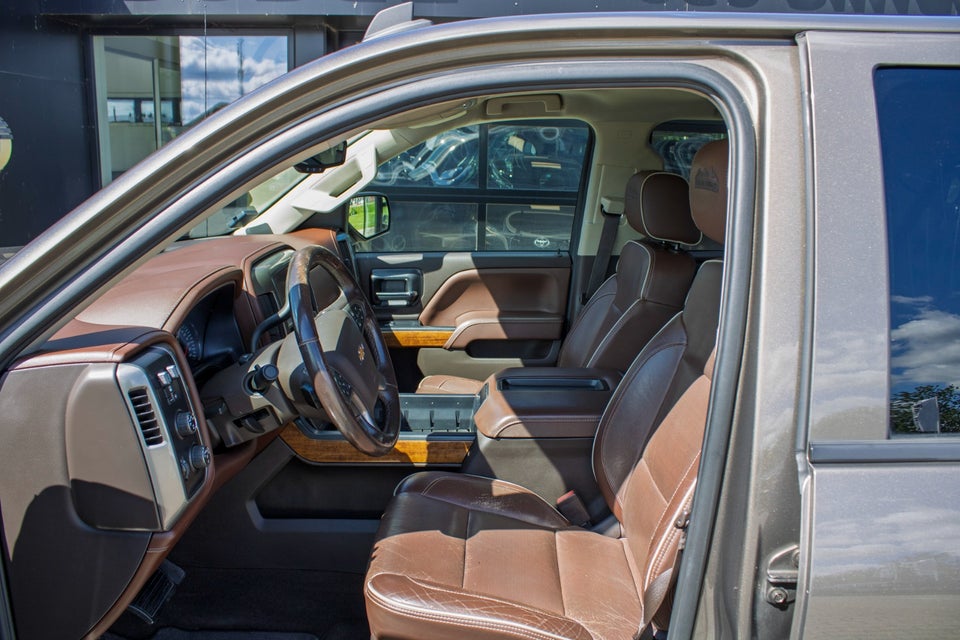 Chevrolet Silverado 1500 5,3 CrewCab High Country aut. 4x4 4d