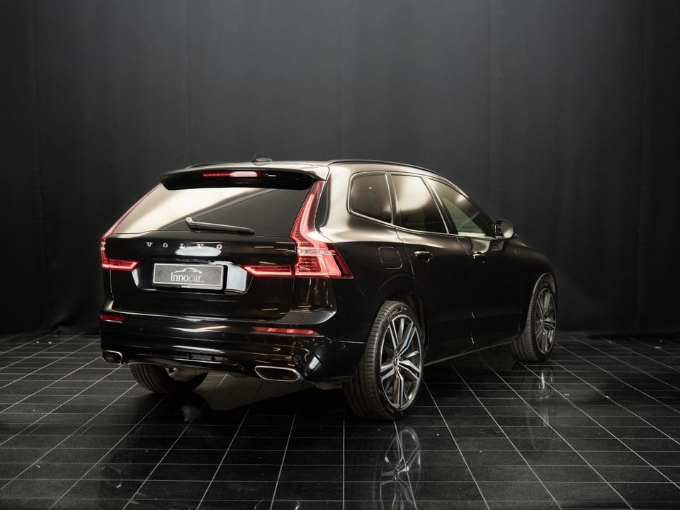 Volvo XC60 2,0 D5 235 R-Design aut. AWD 5d