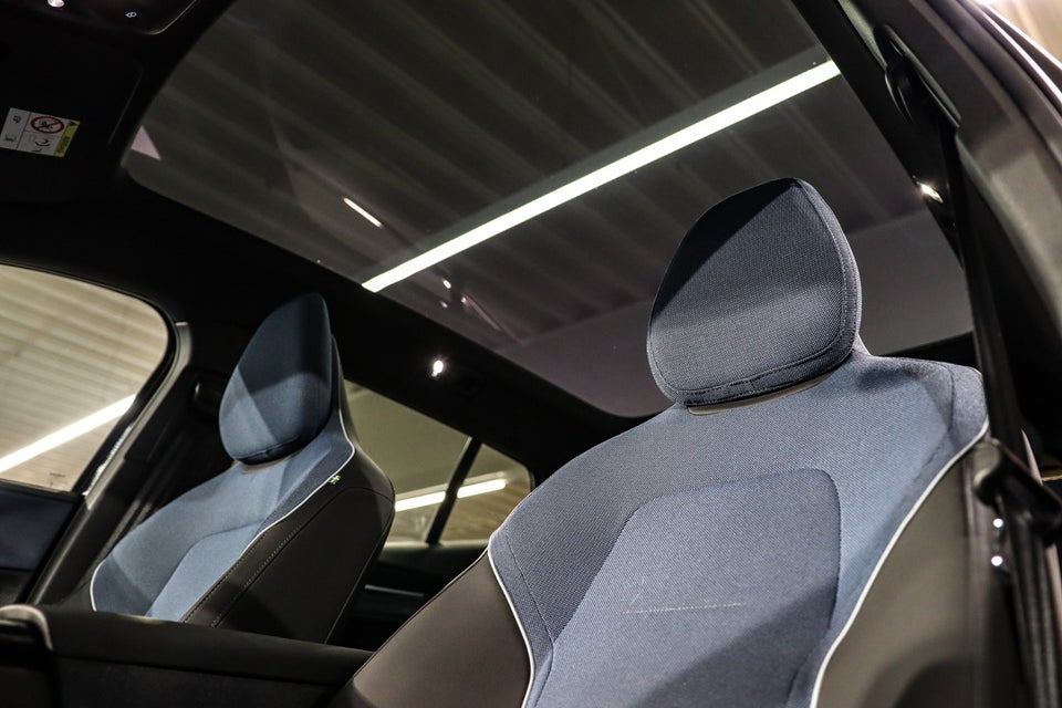 Volvo EX30 Extended Range Ultra 5d