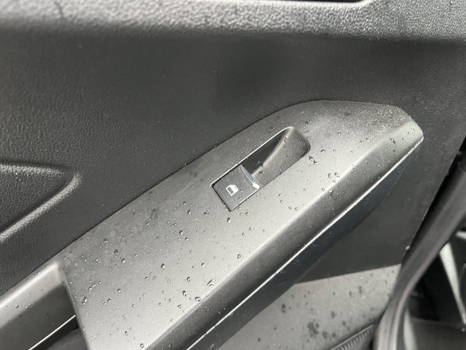 Ford Focus 1,0 EcoBoost Titanium stc. aut. 5d