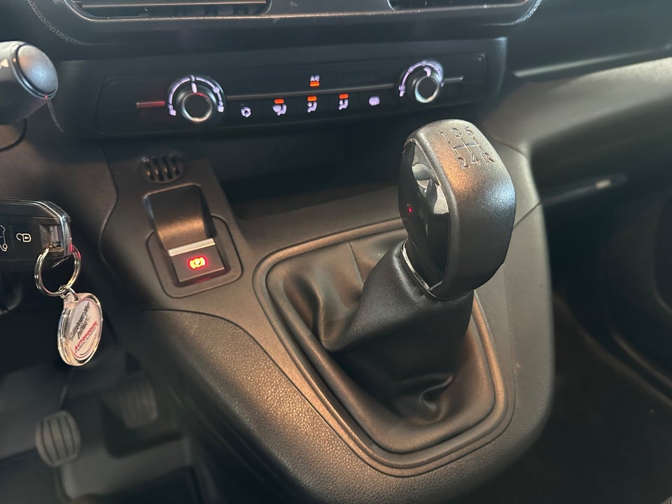 Peugeot Partner 1,5 BlueHDi 100 L2V2 Plus Van