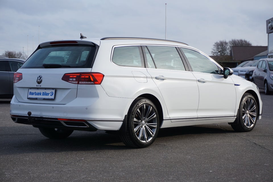 VW Passat 1,4 GTE High Variant DSG 5d