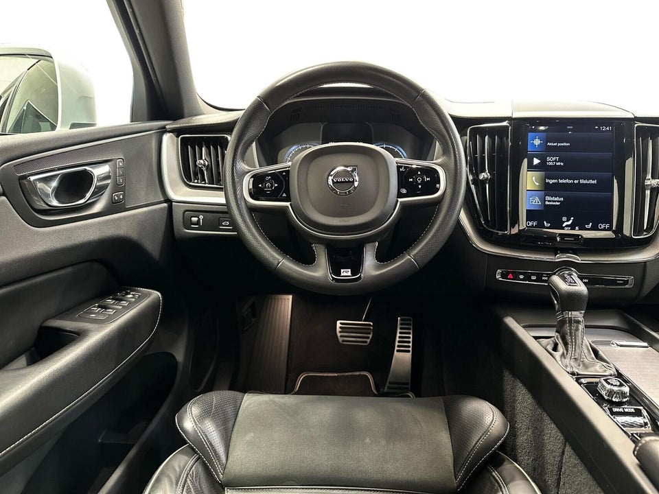 Volvo XC60 2,0 T5 250 R-Design aut. 5d