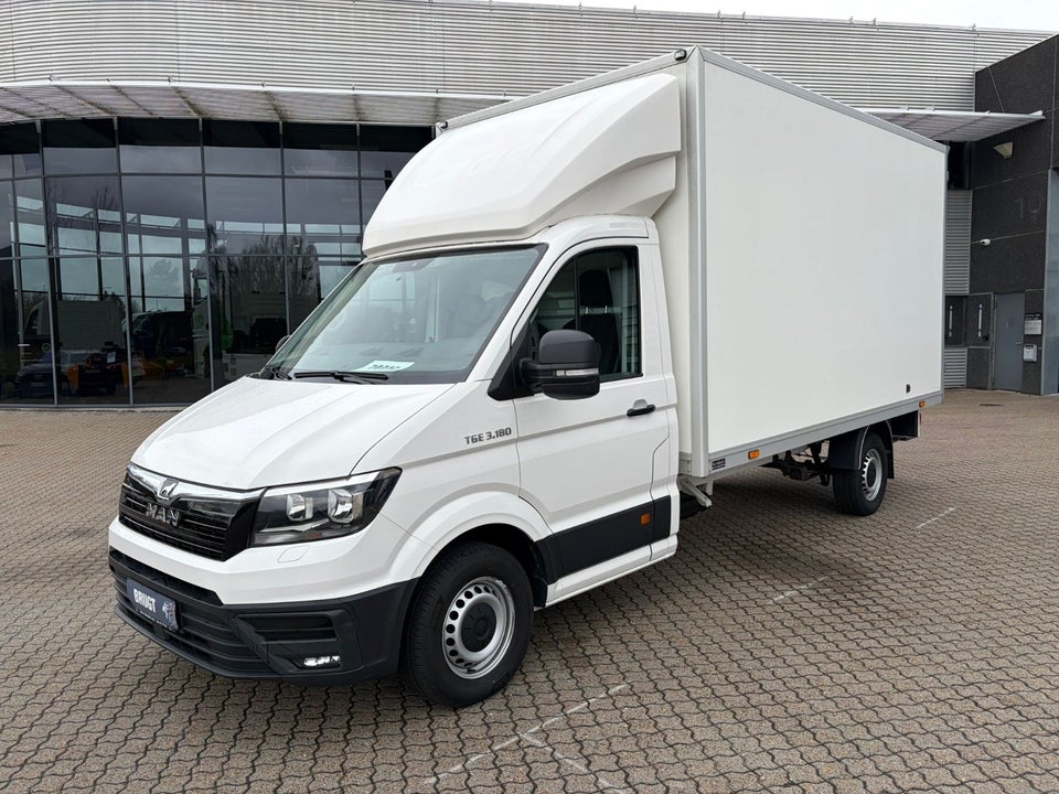 MAN TGE 2,0 3.180 Chassis L4 aut. FWD