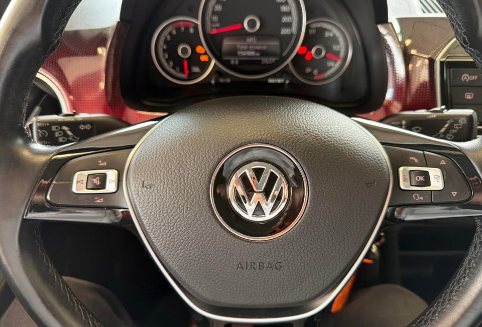 VW Up! 1,0 TSi 90 High Up! BMT 5d