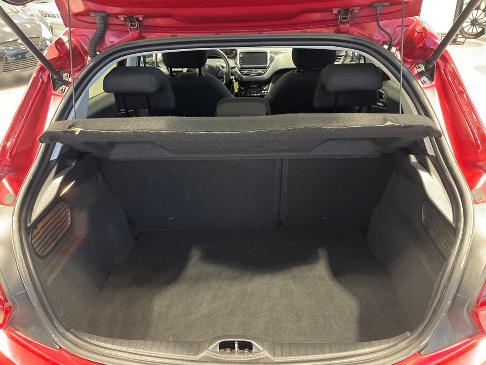 Peugeot 208 1,6 BlueHDi 100 Active 5d