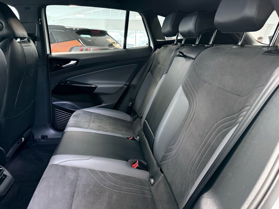 VW ID.4 77 Style+ 5d