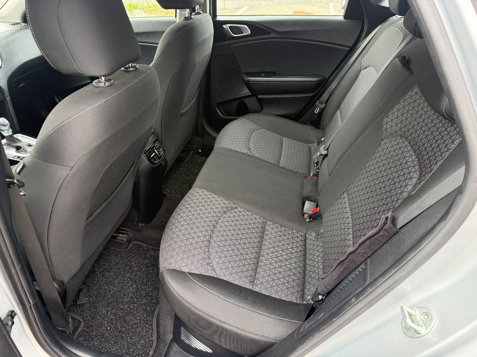 Kia Ceed 1,6 PHEV Prestige SW DCT 5d