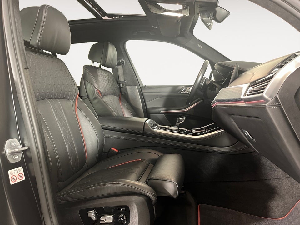 BMW X5 4,4 M50i Connected xDrive aut. 5d