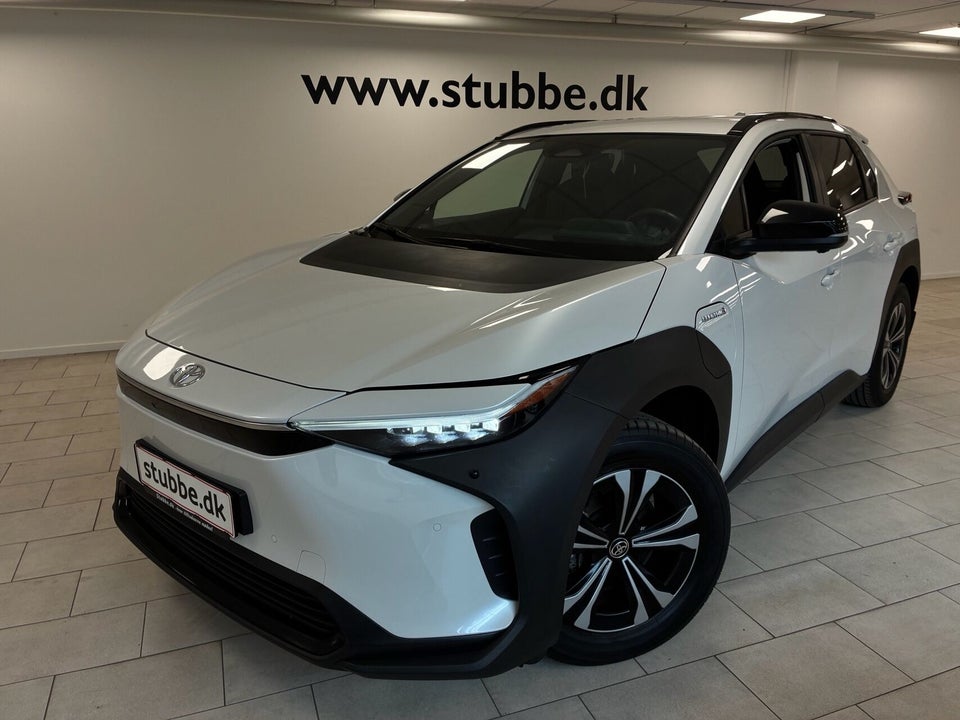 Toyota bZ4X Active 5d