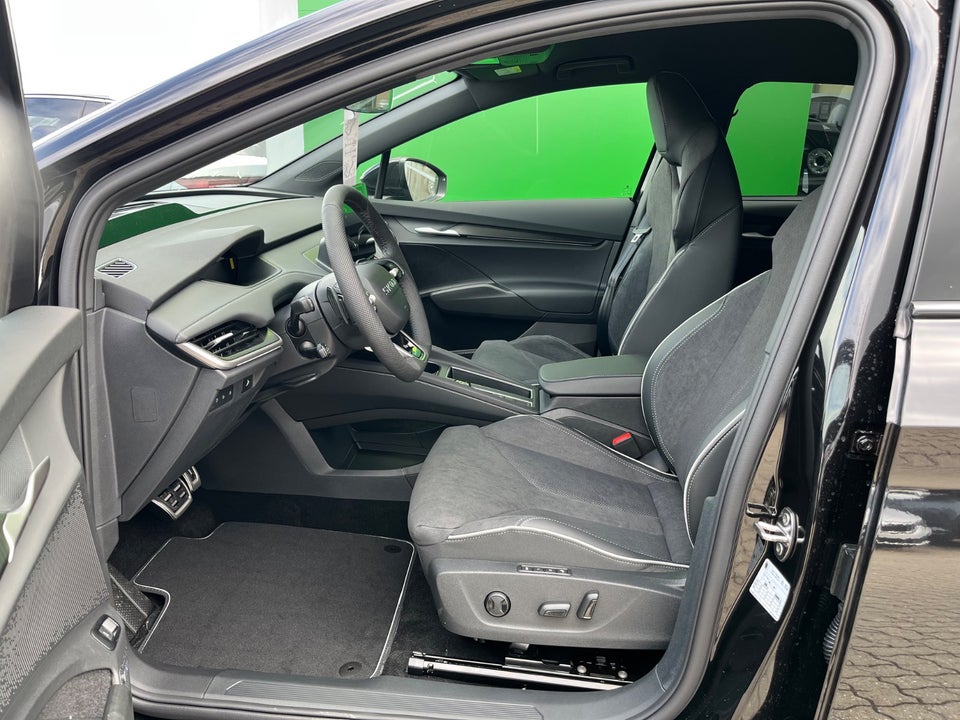 Skoda Elroq 85 iV Sportline 5d