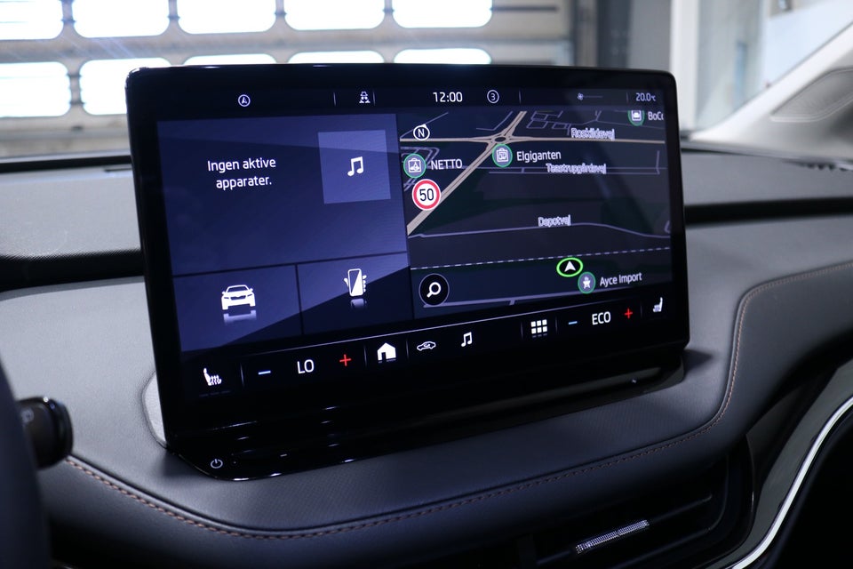 Skoda Enyaq 80 iV Plus Suite 5d