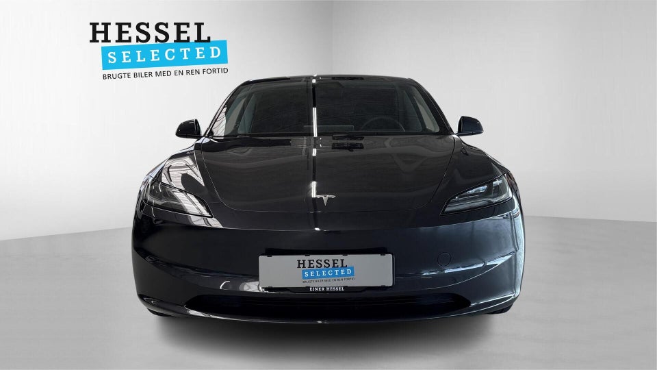 Tesla Model 3 Long Range AWD 4d
