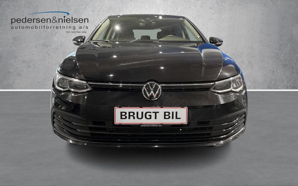 VW Golf VIII 1,5 eTSi 130 Life DSG 5d