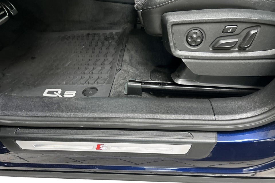Audi Q5 50 TFSi e S-line quattro S-tr. 5d