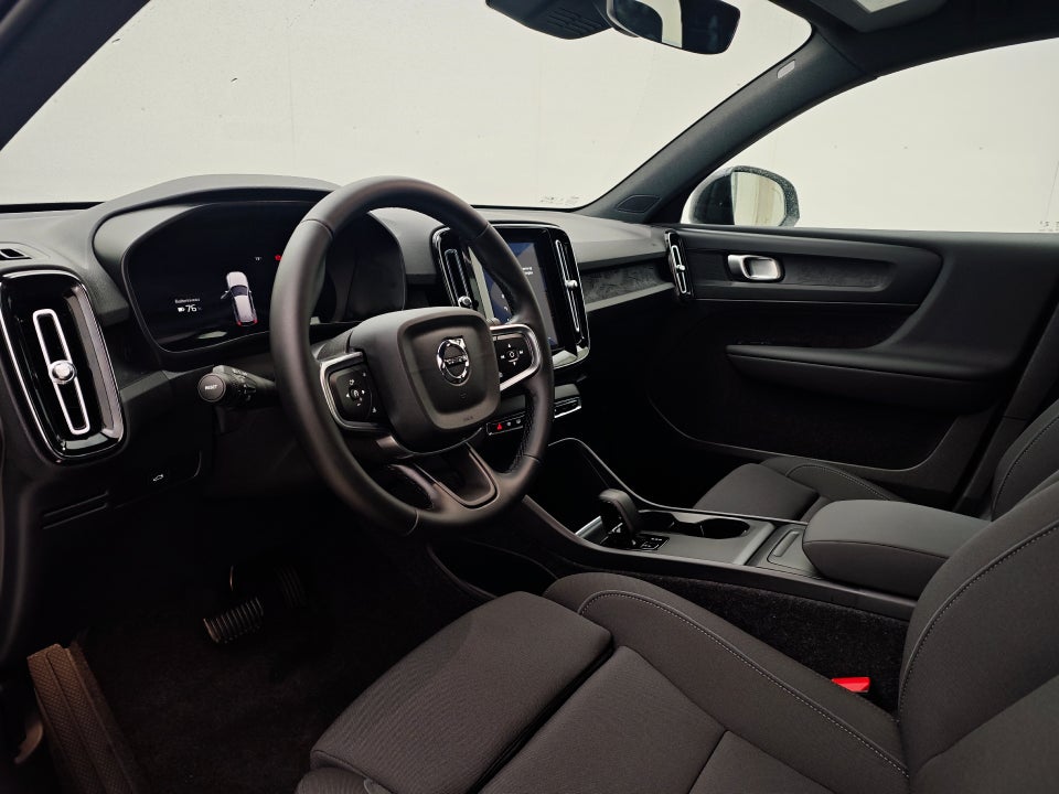 Volvo EX40 Extended Range Core 5d