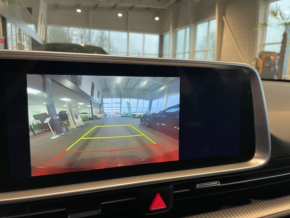 Hyundai Ioniq 6 53 Essential 4d