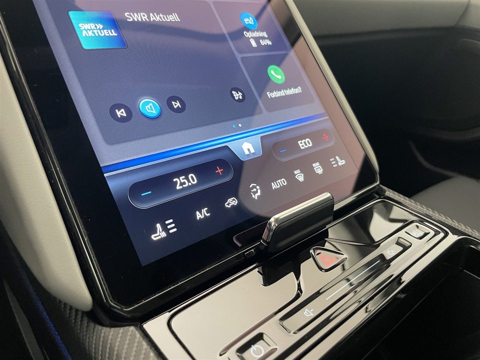 Ford Explorer 84 Select Extended Range AWD 5d