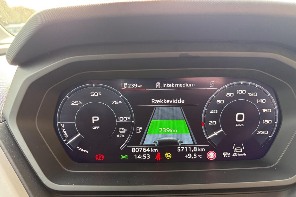 Audi Q4 e-tron 40 Attitude 5d