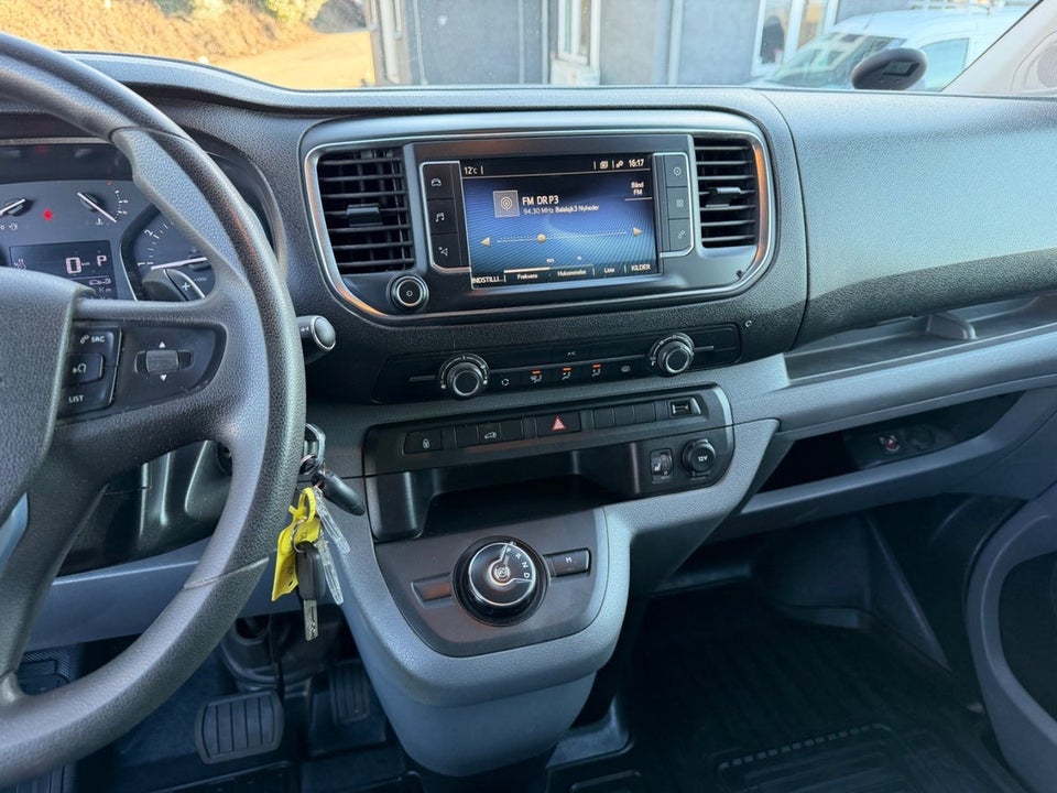 Toyota ProAce 2,0 D 120 Long Comfort Master aut. 5d