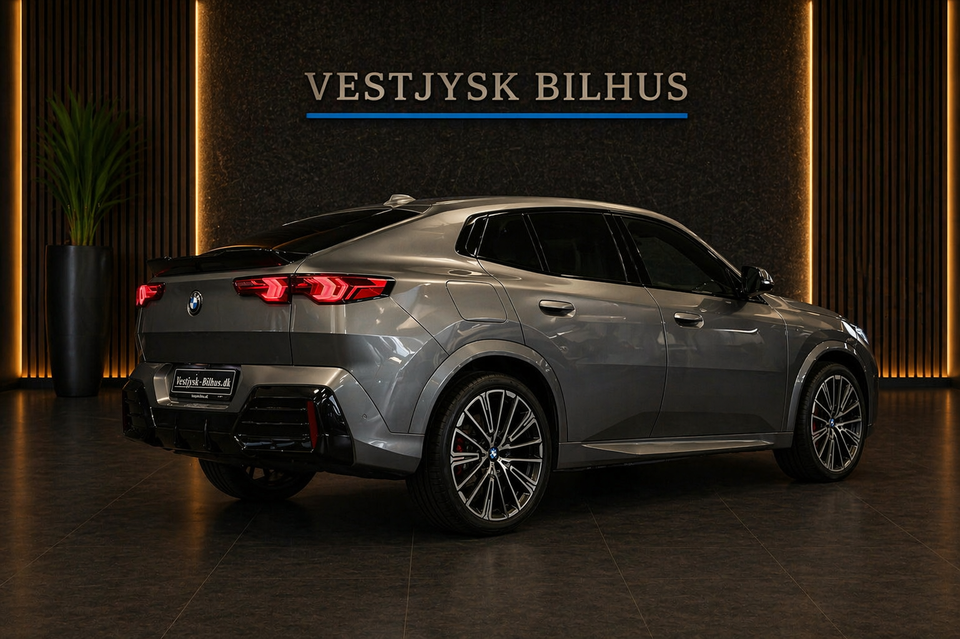 BMW iX2 eDrive20 M-Sport 5d
