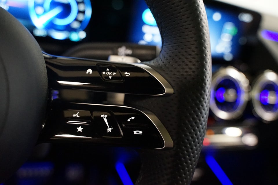 Mercedes EQA250+ AMG Line Premium 5d