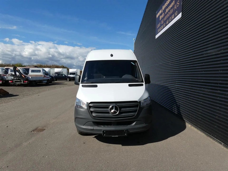 Mercedes Sprinter 316 2,2 CDi A2 Kassevogn RWD