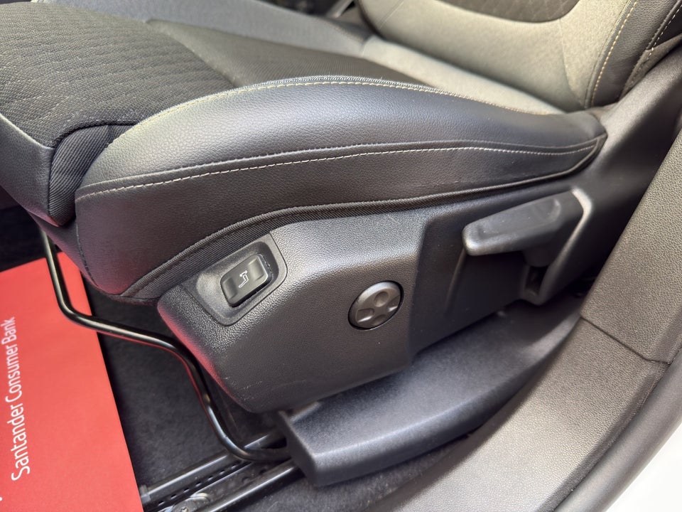 Opel Grandland X 1,6 Hybrid Cosmo Prestige aut. 5d