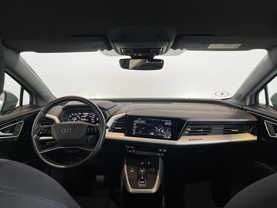Audi Q4 e-tron 50 quattro 5d